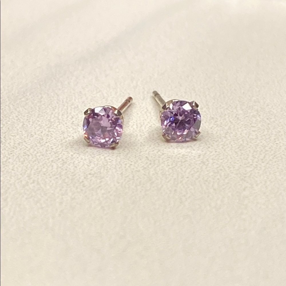 4MM Faceted Purple Stud Earrings 925